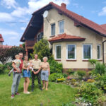 Paulina i Mateusz Bąba z rodziną. / Fot. KRUS Kielce