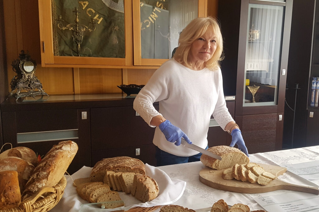 Pieczywo na każdym talerzu. Które najzdrowsze? 2 Bożena Halina Dobrowolska, właścicielka znanej Piekarni R. Dobrowolski w Kielcach. / Fot. Marzena Smoręda
