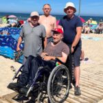 Niepełnosprawni ze Świętokrzyskiego Stowarzyszenia „Niepełnosprawni Plus” na obozie rehabilitacyjnym w Sarbinowie / źródło: Krzysztof Słoń
