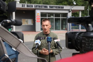 Inspektor Sił Powietrznych: pilot Bielika, który rozbił się w Gdyni, zginął na miejscu