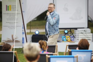 07.07.2024. Ciekoty. Spotkanie z Marcinem Koziołem / Fot. Wiktor Taszłow - Radio Kielce