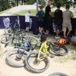 21.07.2024. Kielce. Zawodu na torze w pumptracku. / Fot. Wiktor Taszłow - Radio Kielce