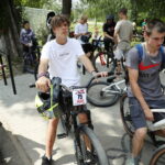 21.07.2024. Kielce. Zawodu na torze w pumptracku. / Fot. Wiktor Taszłow - Radio Kielce