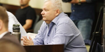 Mandat Dariusza Gacka na szali. W czwartek głosowanie