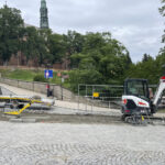 02.07.2024. Sandomierz. Remont ul. Zamkowej / Fot. Grażyna Szlęzak - Radio Kielce