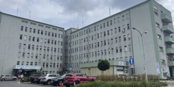 Dyrektor szpitala dostał obniżkę pensji