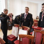 03.07.2024. Kielce. Wojewoda Józef Bryk pogratulował laureatom 40. Mistrzostw Polski w Sporcie Pożarniczym / Fot. Jarosław Kubalski - Radio Kielce