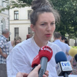 11.07.2024 Kielce. Protest w sprawie zatrzymania budowy masztów telefonii komórkowej na kieleckiej Podkarczówce. / Fot. Aleksandra Kwaśniewska - Radio Kielce