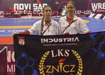 Na zdjęciu (od lewej): Anna Jackiewycz i Julia Gibalska / Fot. Industria LKS Znicz Chęciny/Facebook