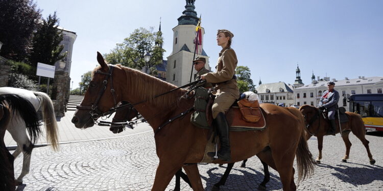 12.08.2024 Kielce. Kadrówka wkroczyła do miasta. Uroczystości / Fot. Jarosław Kubalski - Radio Kielce