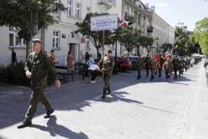 Kielce. Kadrówka wkroczyła do miasta - Radio Kielce