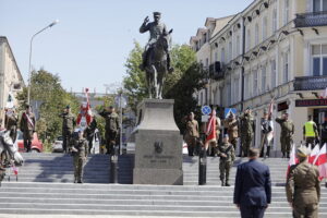 Kielce. Kadrówka wkroczyła do miasta - Radio Kielce