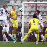 31.08.2024. Kraków. Mecz 7. kolejki piłkarskiej Ekstraklasy: Puszcza Niepołomice - Korona Kielce. / Fot. Łukasz Gągulski - PAP