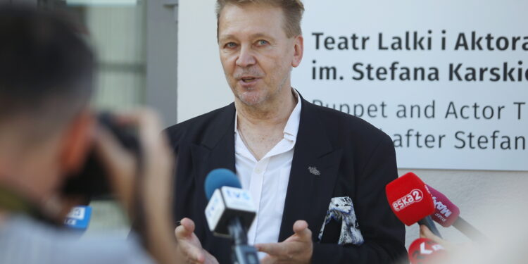 19.08.2024. Kielce. Teatr Lalki i Aktora Kubuś. Konferencja prasowa. Na zdjęciu: Piotr Bogusław Jędrzejczak - dyrektor Teatru Lalki i Aktora Kubuś / Fot. Wiktor Taszłow - Radio Kielce