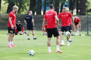 07.08.2024. Kielce. Trening Korony Kielce / Fot. Wiktor Taszłow - Radio Kielce