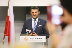 08.08.2024. Kielce. Targi Kielce. Spotkanie z szefem Urzędu do Spraw Kombatantów i Osób Represjonowanych - Lechem Parellem. Na zdjęciu: Lech Parell / Fot. Wiktor Taszłow - Radio Kielce