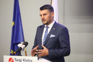 08.08.2024. Kielce. Targi Kielce. Spotkanie z szefem Urzędu do Spraw Kombatantów i Osób Represjonowanych - Lechem Parellem. Na zdjęciu: Lech Parell / Fot. Wiktor Taszłow - Radio Kielce