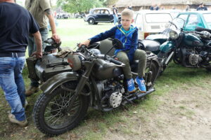 11.08.2024. Tokarnia. Motopiknik - 18. Świętokrzyski Zlot Motocykli i Pojazdów Zabytkowych / Fot. Wiktor Taszłow - Radio Kielce