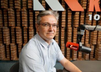 30.08.2024. Radio Kielce. Rozmowa Dnia. Na zdjęciu: Adam Jarubas - europoseł PSL / Fot. Piotr Kwaśniewski - Radio Kielce