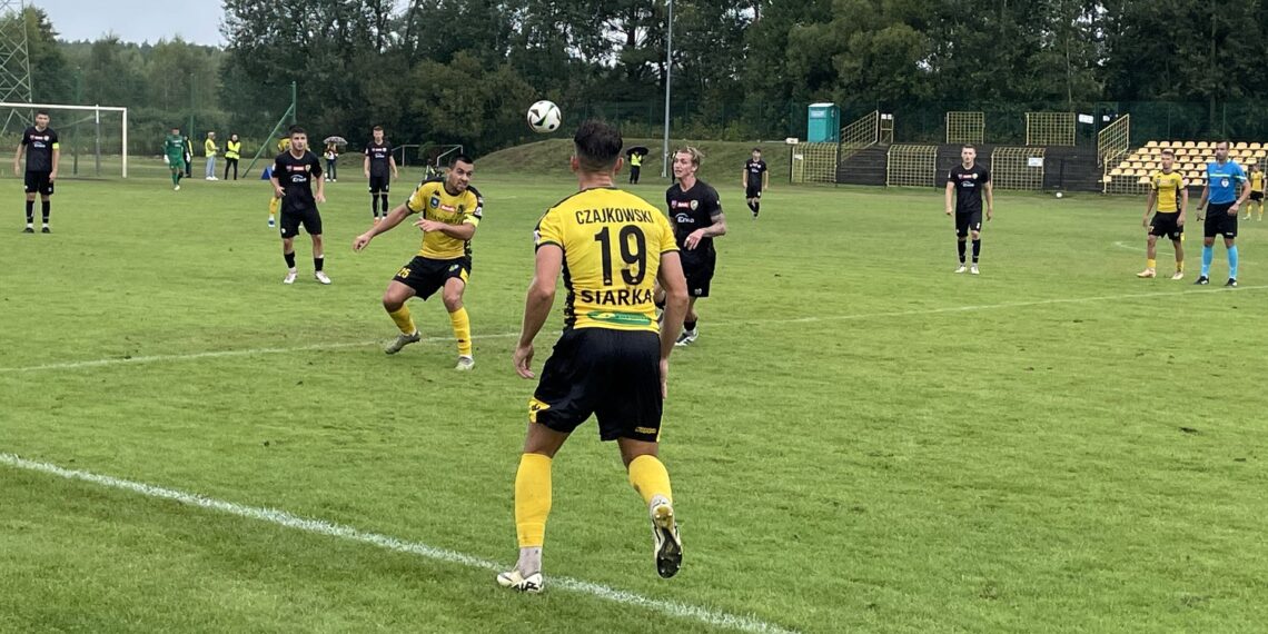 Cenny remis Czarnych w Tarnobrzegu