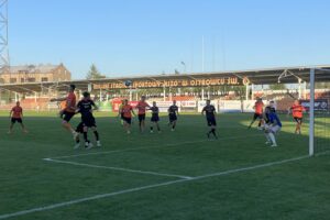 10.08.2024. Ostrowiec Świętokrzyski. Betclic 3. Liga. KSZO Ostrowiec - Czarni Połaniec / Fot. Kamil Król - Radio Kielce