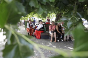 Chmielnik folklorem stoi. Wystąpili najlepsi artyści ludowi - Radio Kielce