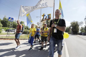 Kielce. Pielgrzymka wchodzi do miasta - Radio Kielce