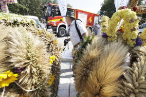 25.08.2024. Łopuszno. Dożynki powiatu kieleckiego. / Fot. Jarosław Kubalski - Radio Kielce