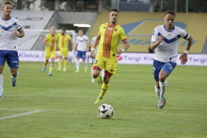 26.08.2024. Kielce. Mecz Korona Kielce - Stal Mielec. / Fot. Jarosław Kubalski - Radio Kielce