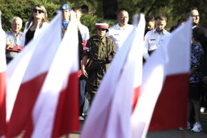 Mieszkańcy regionu uczcili pamięć powstańców warszawskich - Radio Kielce