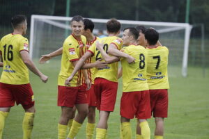 Twierdza Kielce wciąż niezdobyta! Rezerwy Korony wysoko wygrywają ze Świdniczanką