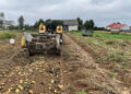 Strażacy apelują o rozwagę podczas jesiennych zbiorów i prac polowych