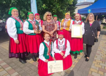 Nagroda Starosty dla wielkiej entuzjastki kultury ziemi świętokrzyskiej - Radio Kielce