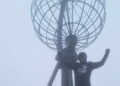 Tomasz Ziemkowsk na przylądku Nordkapp. / Fot. Tomasz Ziemkowski