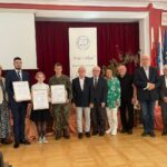 27.09.2024. Sandomierz. Zespół Szkół Gastronomicznych i Hotelarskich. Wręczenie stypendiów dla najlepszych uczniów / Fot. Grażyna Szlęzak - Radio Kielce