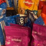 20.09.2024. Sandomierzanie przygotowują transport z darami dla powodzian z południowo-zachodniej Polski / Fot. Grażyna Szlęzak - Radio Kielce