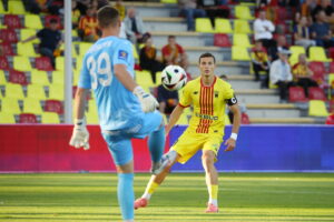 25.09.2024. Kielce. Mecz pierwszej rundy piłkarskiego Pucharu Polski: Korona Kielce - Stal Mielec / Fot. Wiktor Taszłow - Radio Kielce