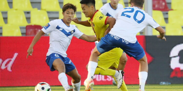 25.09.2024. Kielce. Mecz pierwszej rundy piłkarskiego Pucharu Polski: Korona Kielce - Stal Mielec / Fot. Wiktor Taszłow - Radio Kielce