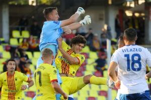 25.09.2024. Kielce. Mecz pierwszej rundy piłkarskiego Pucharu Polski: Korona Kielce - Stal Mielec / Fot. Wiktor Taszłow - Radio Kielce