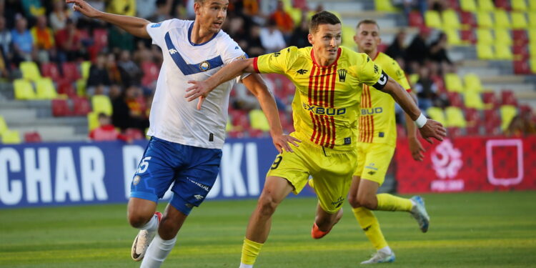 25.09.2024. Kielce. Mecz pierwszej rundy piłkarskiego Pucharu Polski: Korona Kielce - Stal Mielec / Fot. Wiktor Taszłow - Radio Kielce