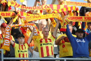 25.09.2024. Kielce. Mecz pierwszej rundy piłkarskiego Pucharu Polski: Korona Kielce - Stal Mielec / Fot. Wiktor Taszłow - Radio Kielce