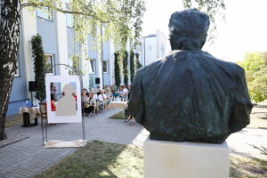 07.09.2024. Kielce. Wojewódzka Biblioteka Publiczna. Narodowe Czytanie / Fot. Wiktor Taszłow - Radio Kielce