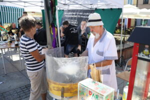 07.09.2024. Kielce. IV Bazar Rzemieślniczy / Fot. Wiktor Taszłow - Radio Kielce