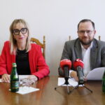 Na zdjęciu (od lewej): Anna Mazur-Kałuża, Karol Wilczyński. / Fot. Wiktor Taszłow - Radio Kielce