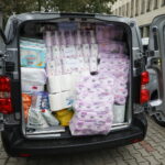 19.09.2024. Kielce. Transport darów zebranych dla mieszkańców Głuchołaz w województwie opolskim w ramach akcji Radia Kielce „Pomóżmy powodzianom!” / Fot. Wiktor Taszłow – Radio Kielce