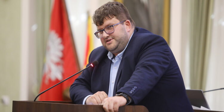 Nowe otwarcie na linii ratusz-MPK? Były wiceprezydent wraca do rady nadzorczej - Radio Kielce Nowe otwarcie na linii ratusz-MPK? Były wiceprezydent wraca do rady nadzorczej