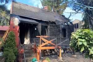 06.09.2024. Skarżysko-Kamienna. Pożar domu / Fot. st. kpt. Wojciech Kunys