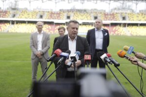 09.09.2024. Kielce. Prezentacja nowego prezesa Korony Kielce. Na zdjęciu: Artur Jankowski - nowy prezes Korony Kielce / Fot. Jarosław Kubalski - Radio Kielce