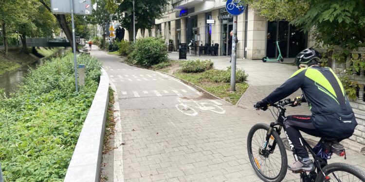 Ścieżka rowerowa wzdłuż ulicy Solnej w Kielcach będzie przeniesiona