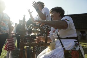 22.09.2024. Tokarnia. „Smaki jesieni” w w Parku Etnograficznym w Tokarni / Fot. Jarosław Kubalski - Radio Kielce